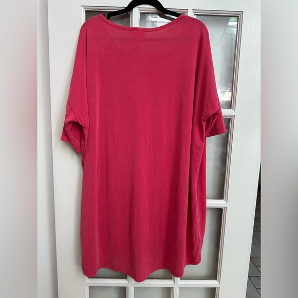 LuLaRoe Dark Pink Oversized High Low Irma Tunic Blouse Plus Size 2X NWOT - Picture 5 of 9